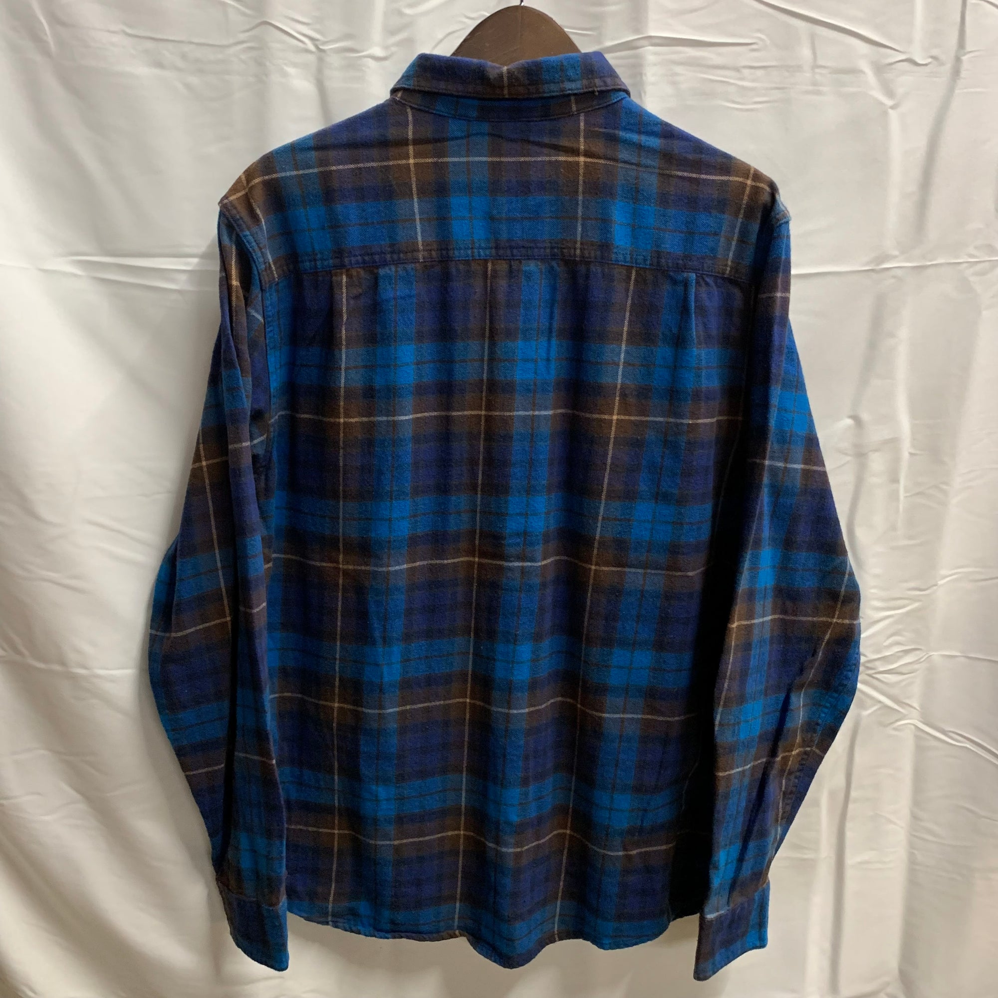 【中古】【古着】THE AMERICAN OUTDOORSMAN チェック シャツ ブルー×ネイビー×ブラウン Mサイズ