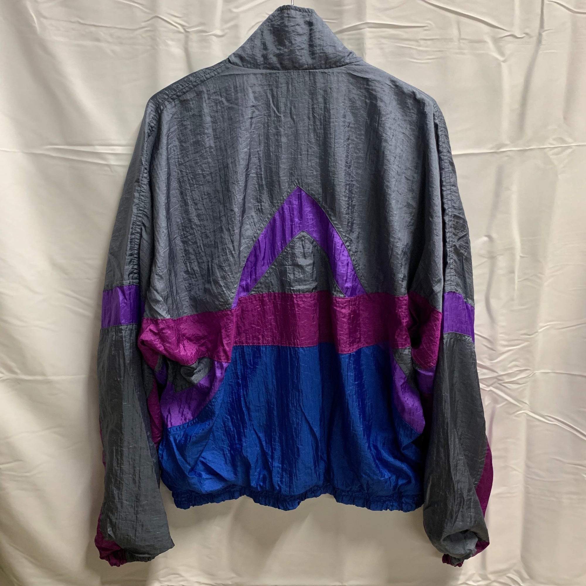 【中古】【古着】Athletic Works カラーブロック ナイロンフルジップジャケット グレー×パープル×ブルー Lサイズ