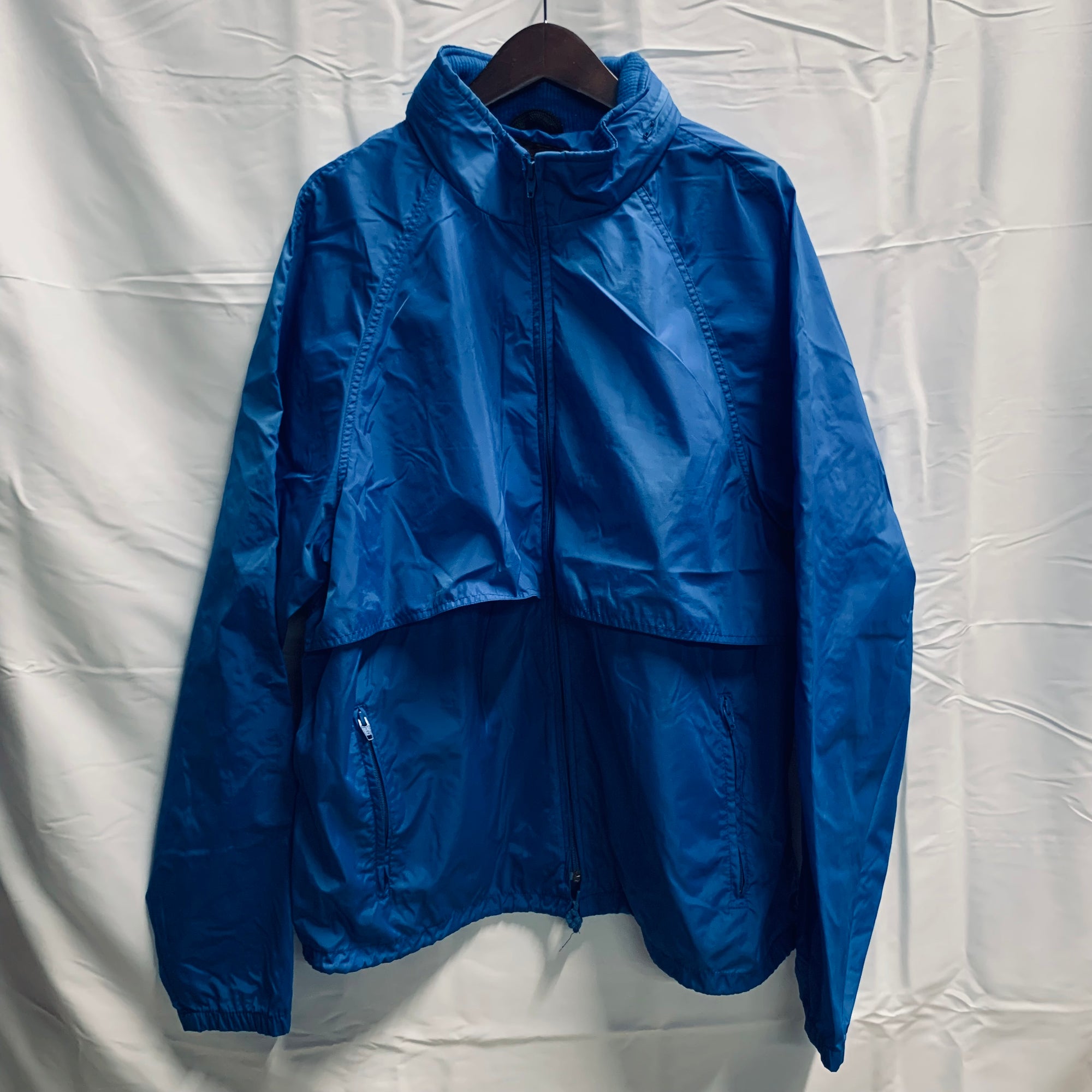 【中古】【古着】Eddie Bauer 無地 ナイロンジャケット ブルー XLサイズ