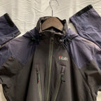【中古】【古着】tilak ロゴ アウター モスグリーン×ネイビー XSサイズ