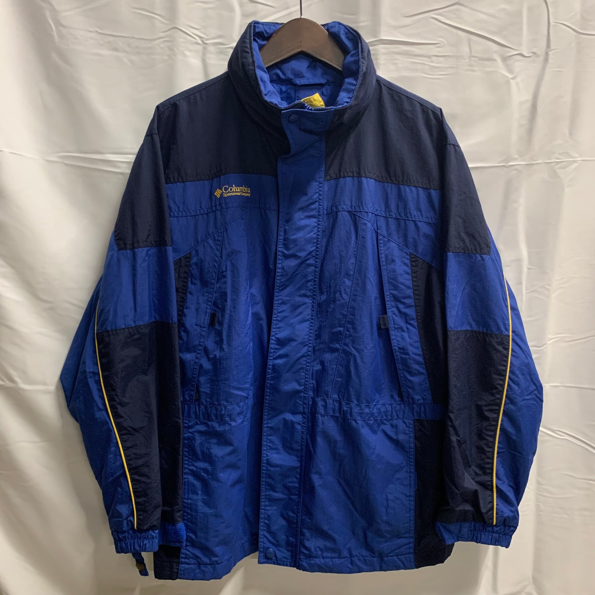 【中古】【古着】Columbia ワンポイント マウンテンジャケット ブルー×ネイビー XXLサイズ