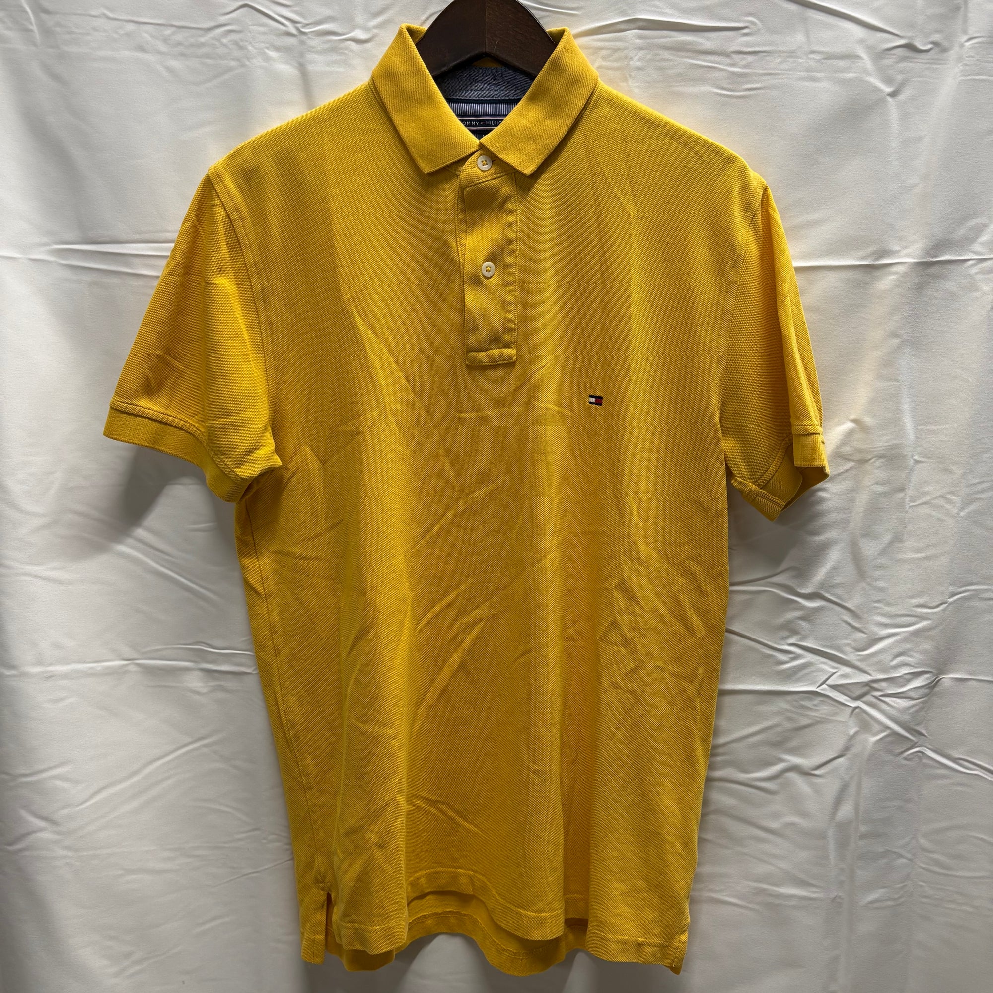 【古着】TOMMY HILFIGER ワンポイント S/S ポロシャツ イエロー Mサイズ