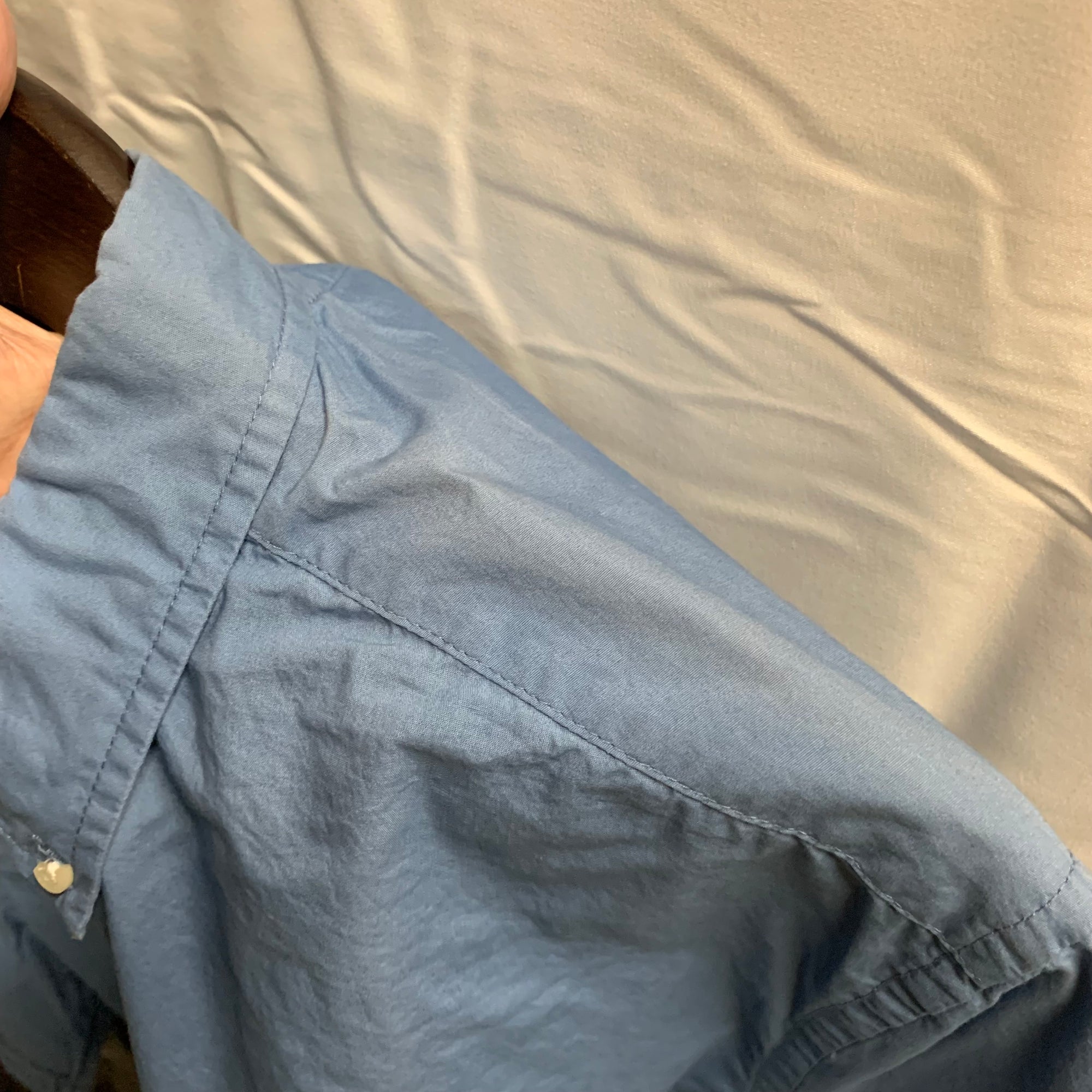 【中古】【古着】TOMMY HILFIGER 無地 シャツ ブルー Mサイズ