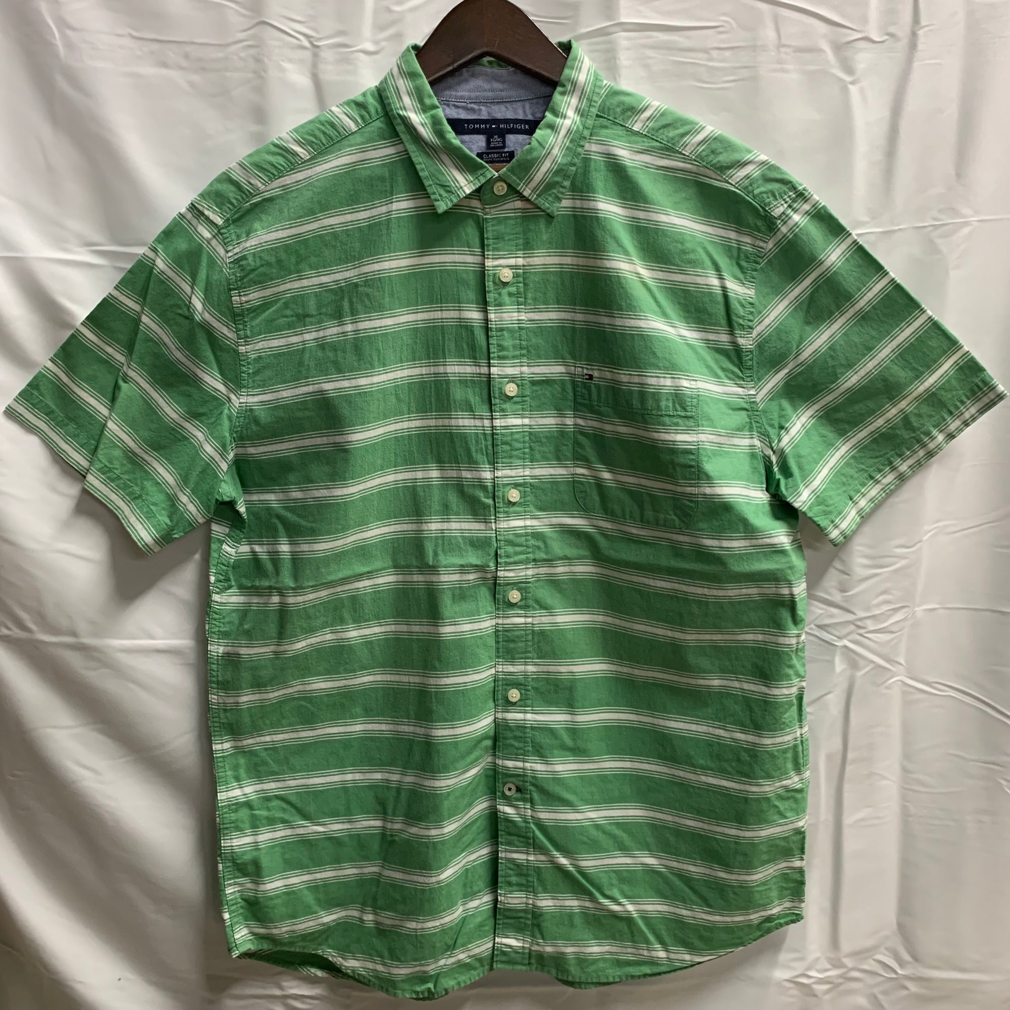 【中古】【古着】TOMMY HILFIGER ストライプ シャツ グリーン×ホワイト XLサイズ