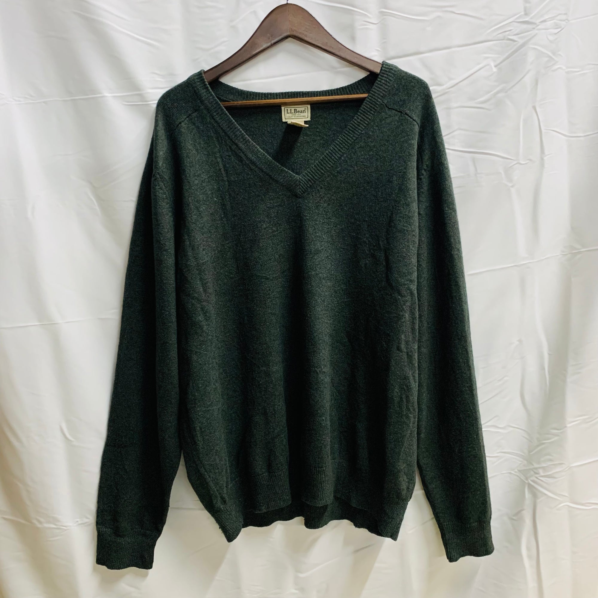 【中古】【古着】L.L.Bean 無地 ニット グレーブラック L/Rサイズ