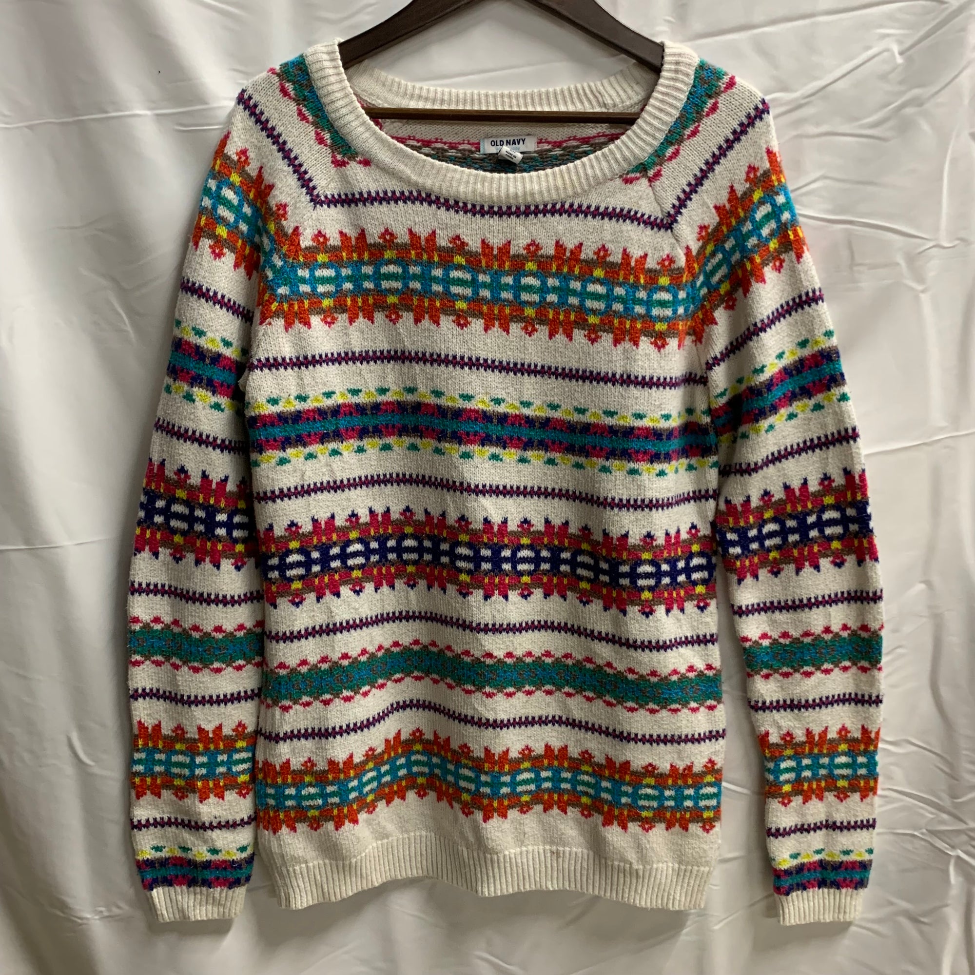 【中古】【古着】Old Navy 柄 ニット ホワイト×ピンク×ネイビー Mサイズ