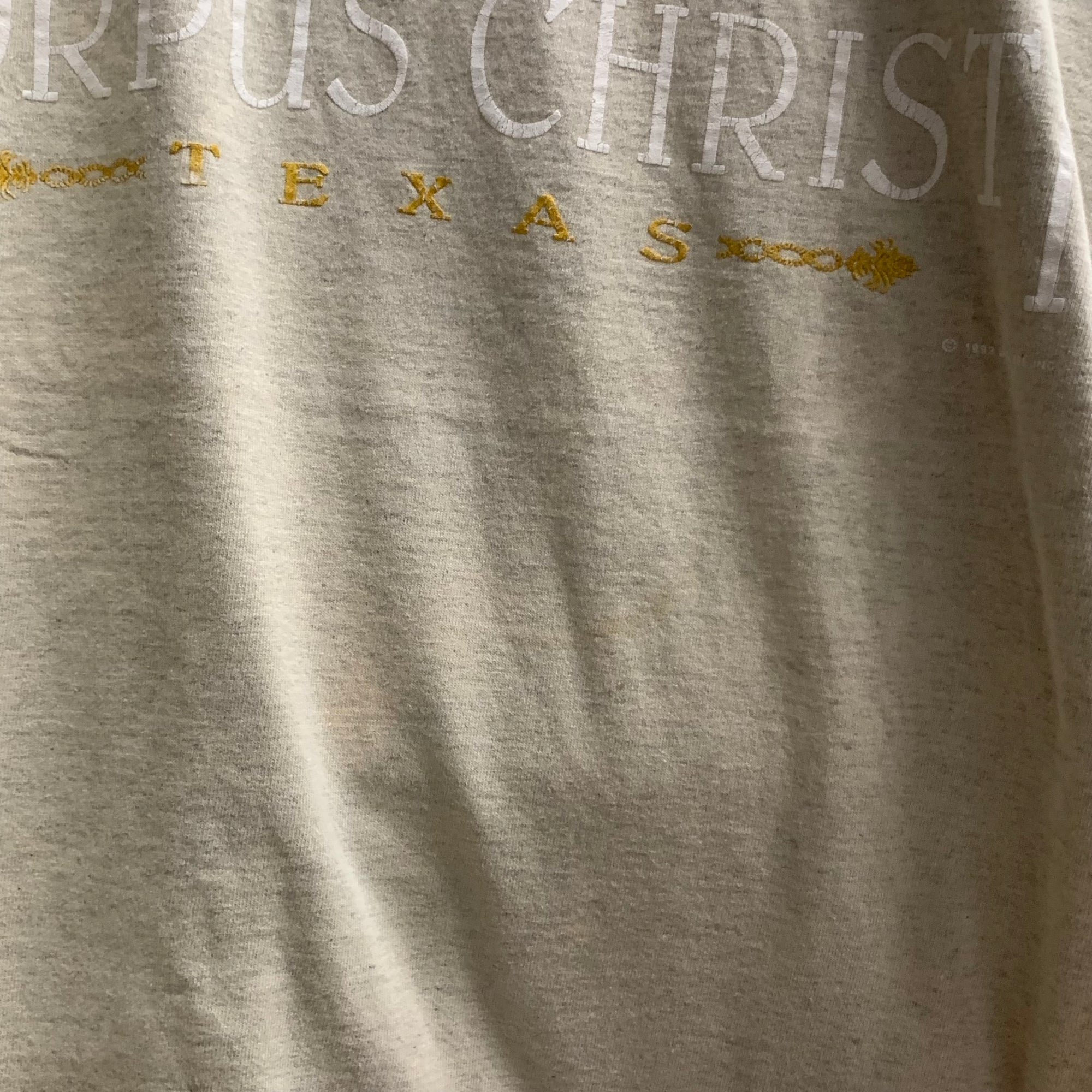 【中古】【古着】エンブレム Tシャツ ベージュ