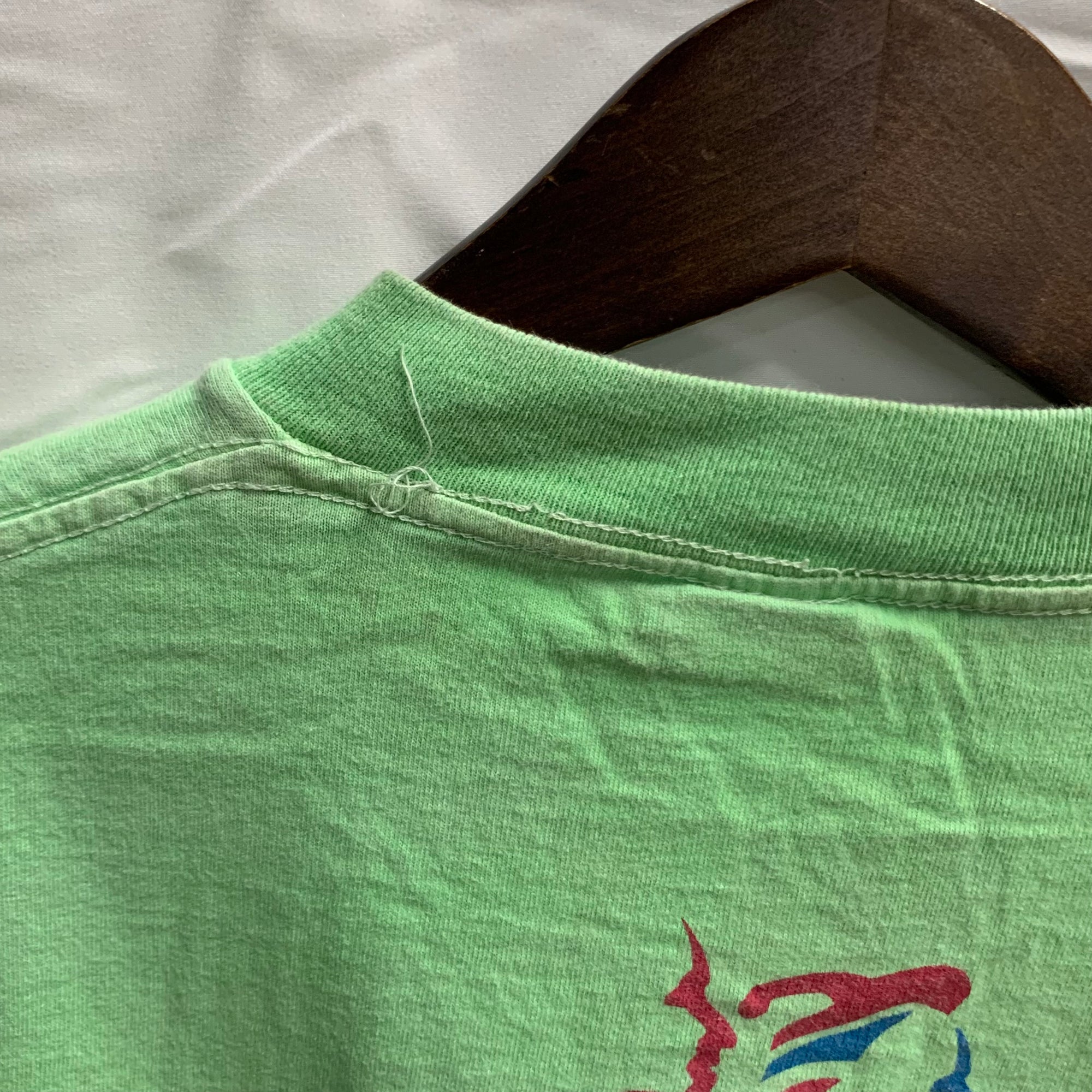 【中古】【古着】VELVA SHEEN ロゴプリント Tシャツ ライトグリーン Sサイズ