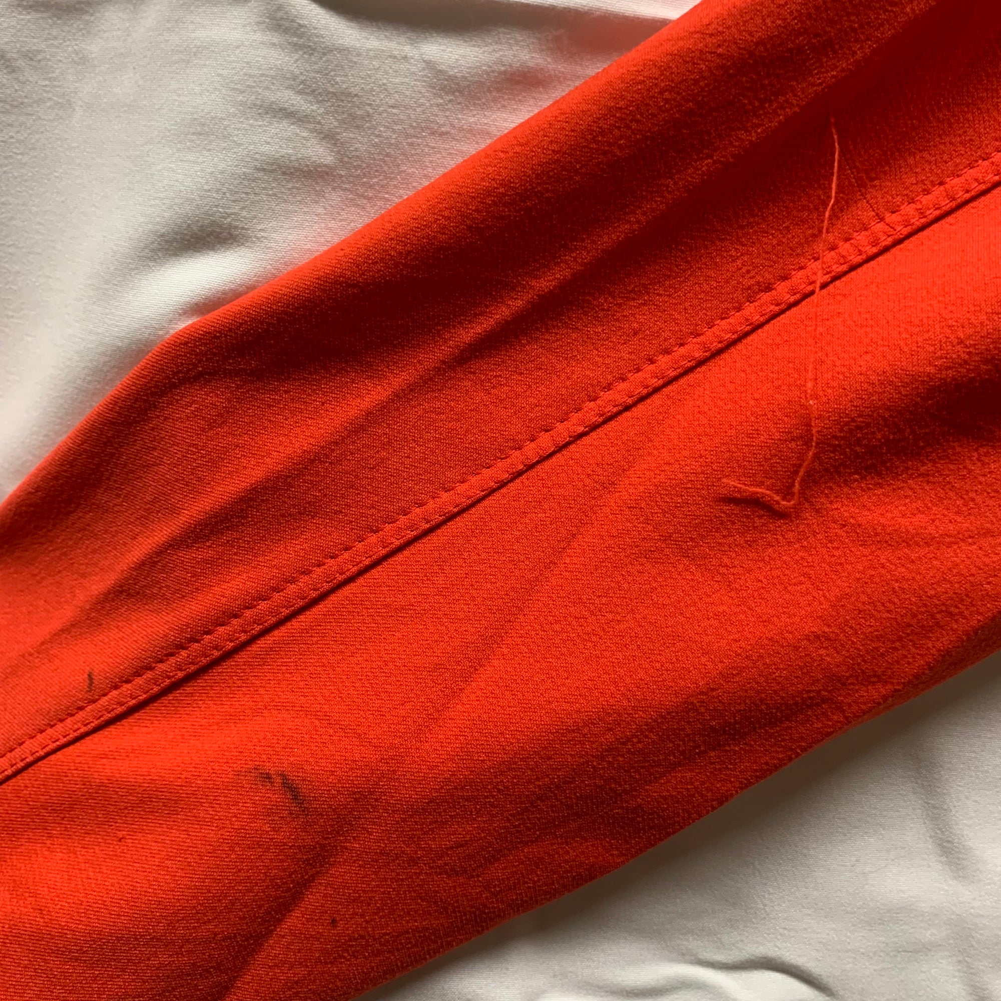 【中古】【古着】NIKE ACG ワンポイント ジャケット レッド Sサイズ