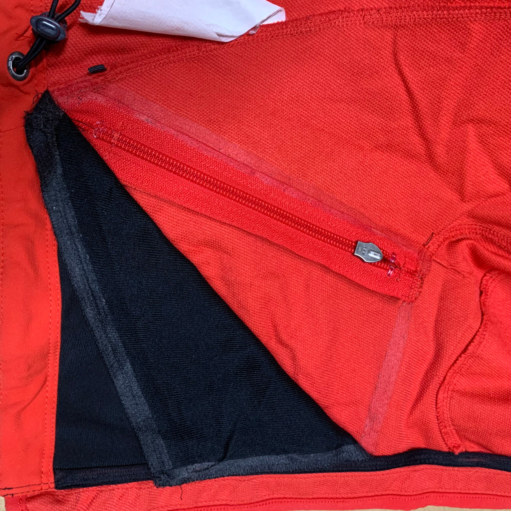 【中古】【古着】NIKE ACG ワンポイント ジャケット レッド Sサイズ