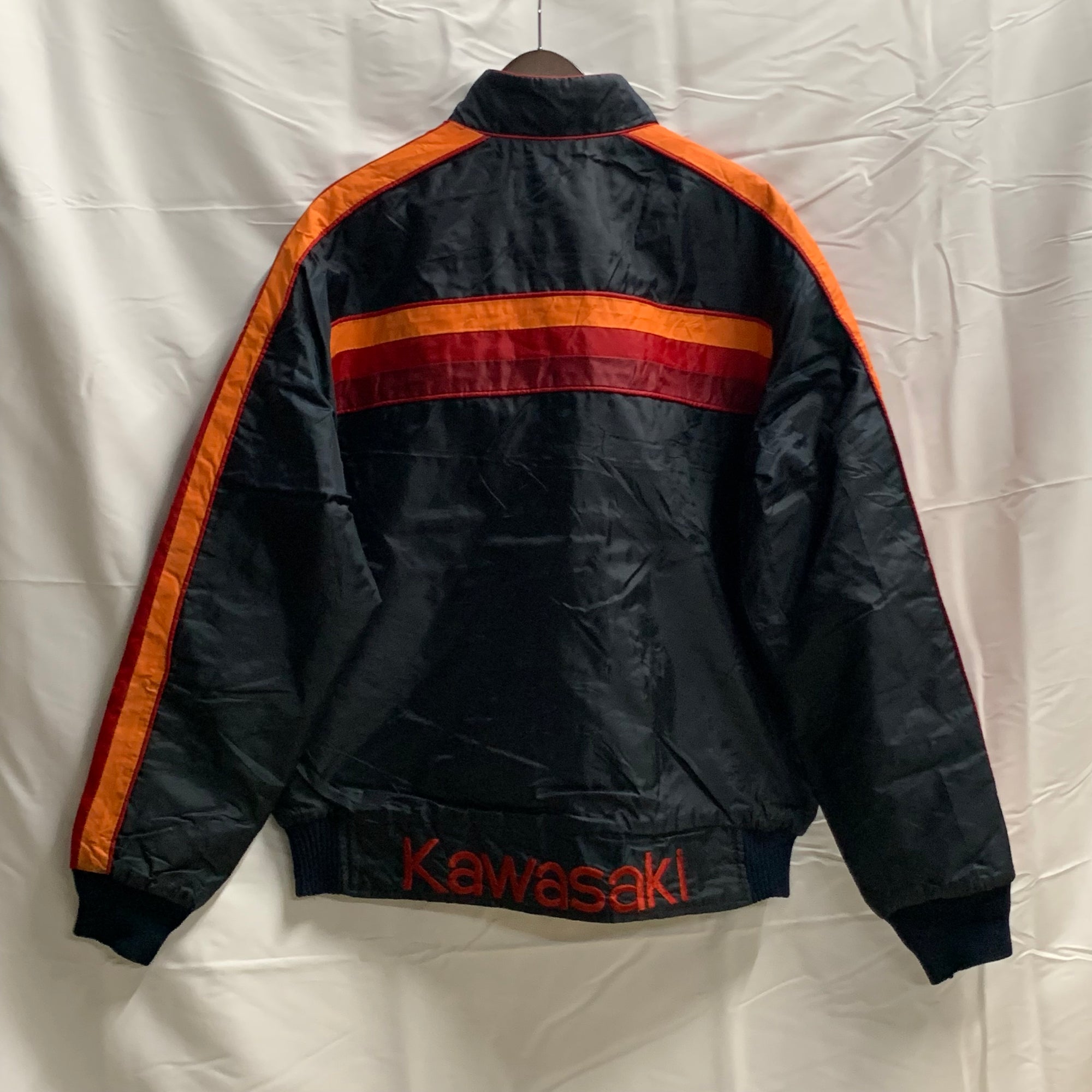 【中古】【古着】Kawasaki ライン レーシングジャケット ブラック×オレンジ Mサイズ