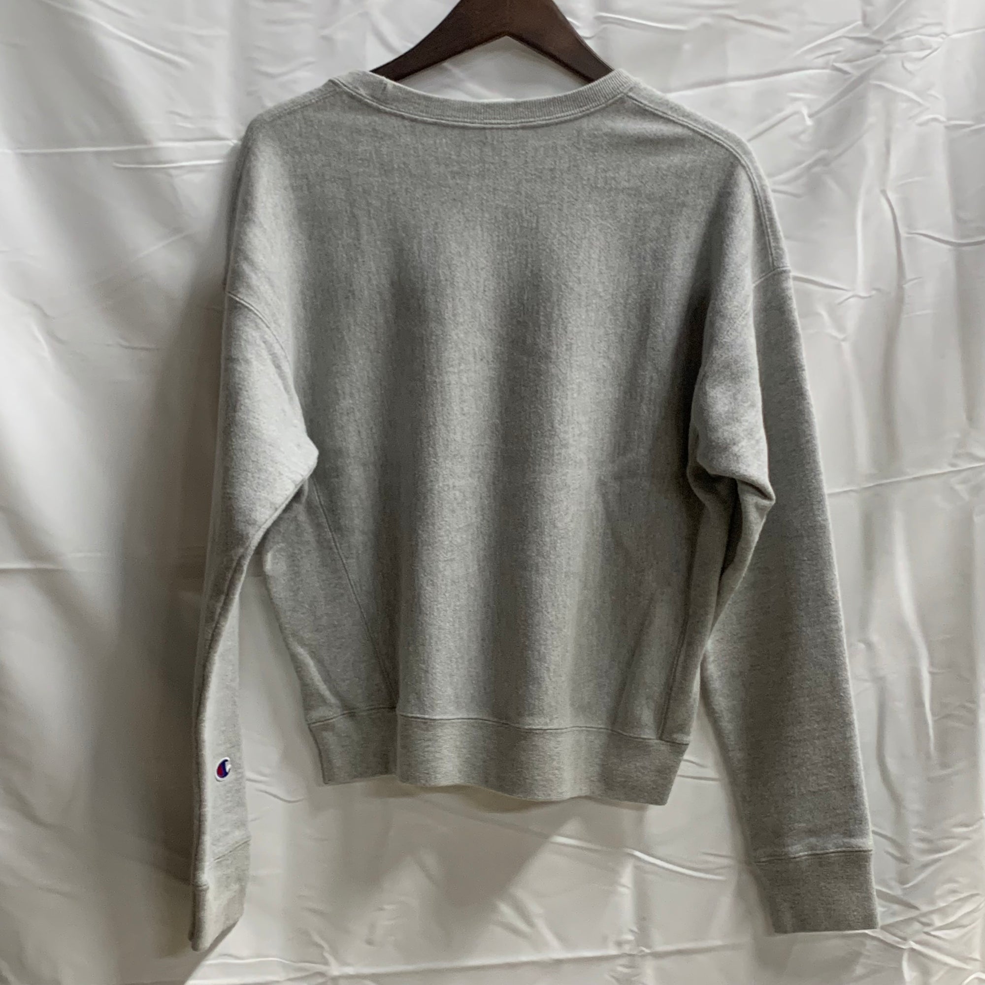 【中古】【古着】Champion ロゴ スウェットトレーナー グレー Mサイズ