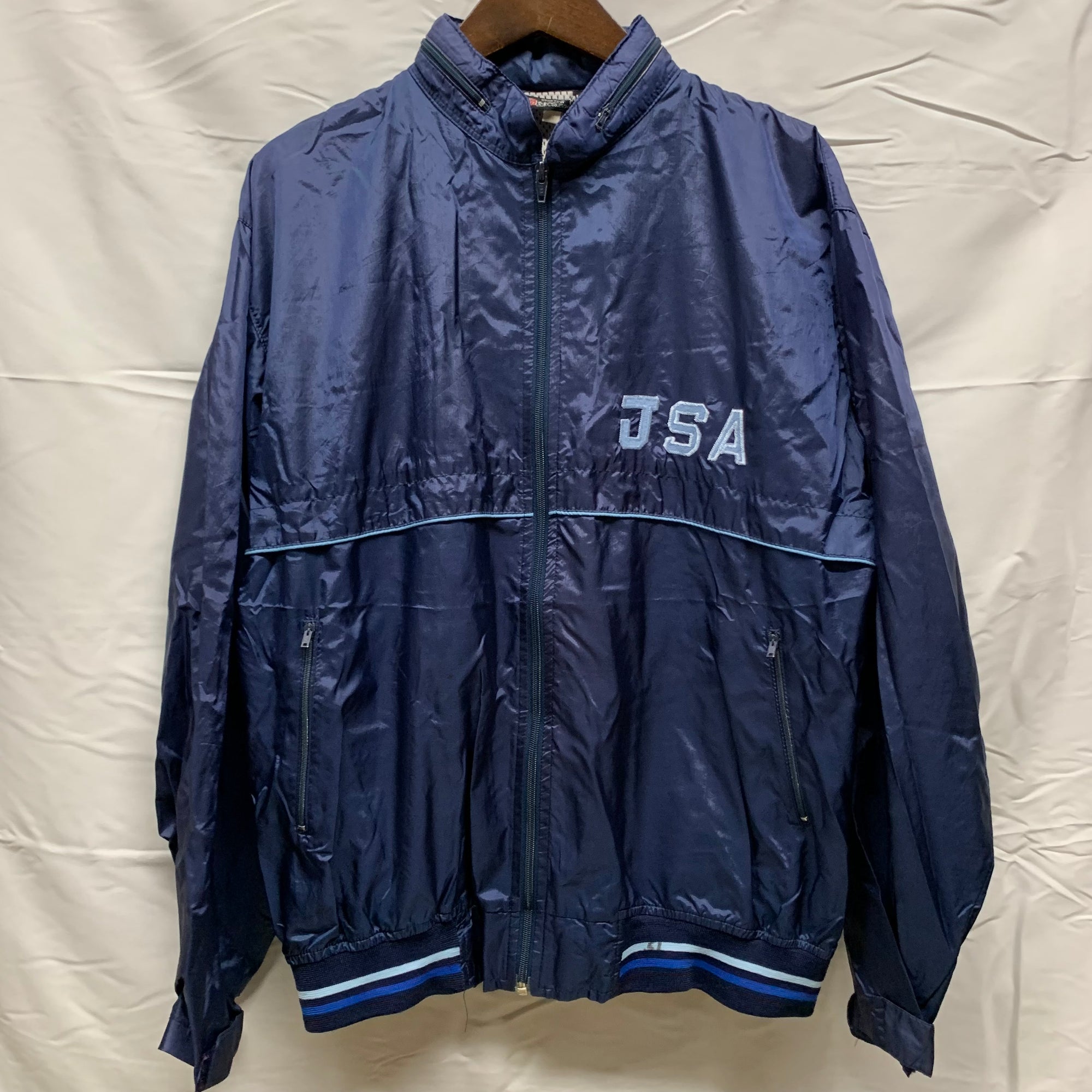 【中古】【古着】SPORTS WERA ロゴ ナイロンフルジップジャケット ネイビー XLサイズ