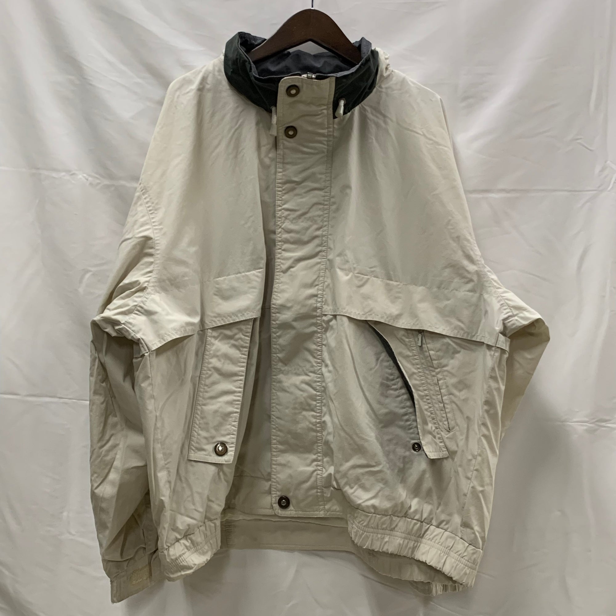 【中古】【古着】London Fog 無地 ライトジャケット ホワイト×グレー XLサイズ
