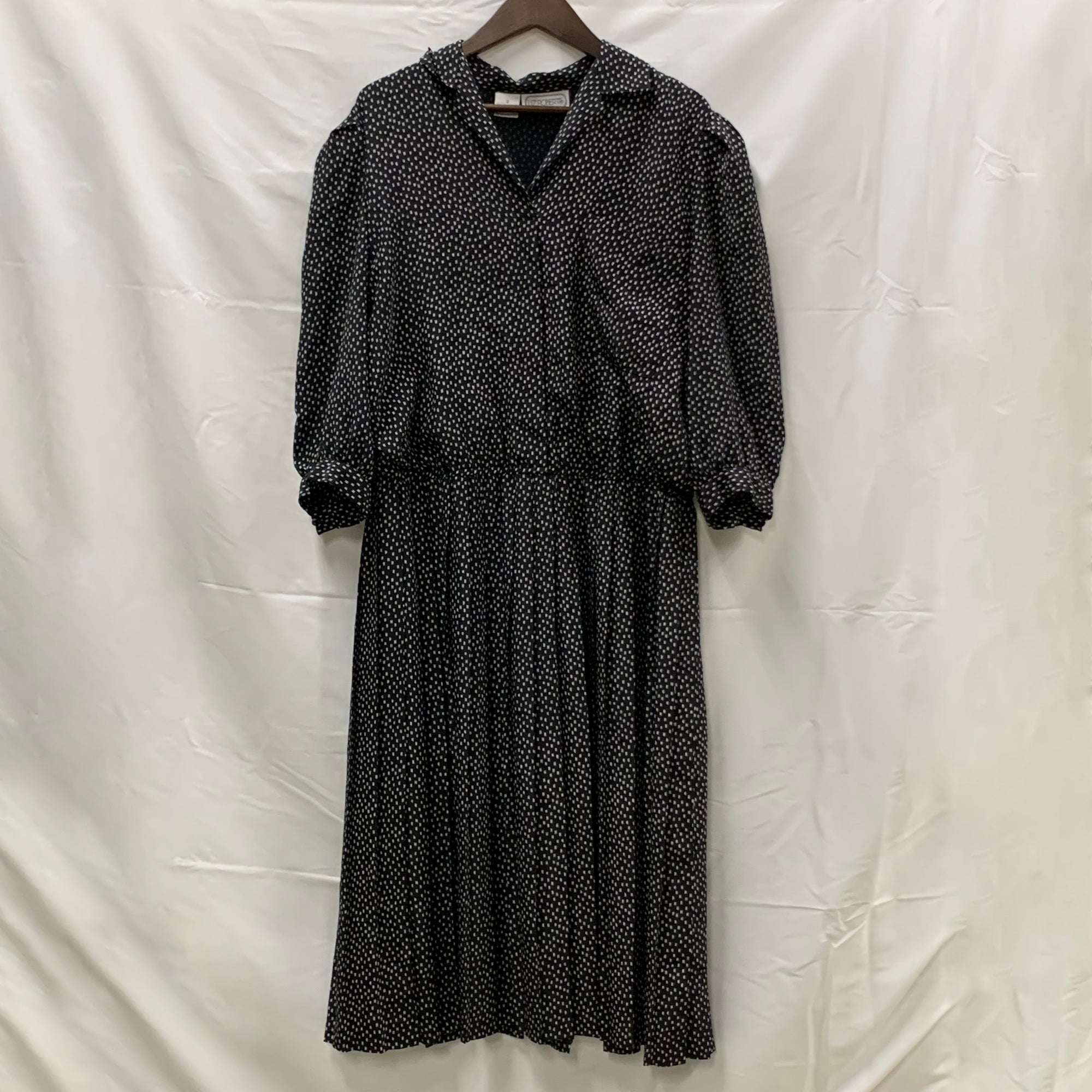 【中古】【古着】Liz Roberts 柄 ワンピース ブラック、ホワイト