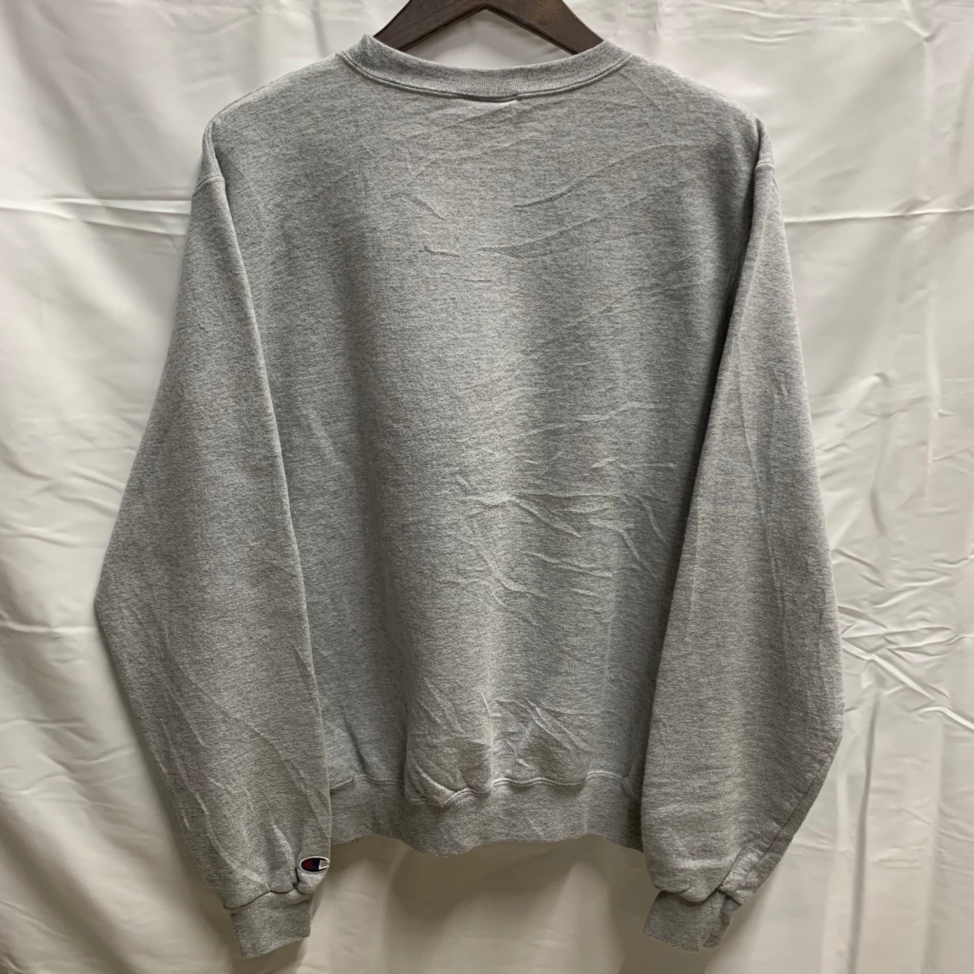 【中古】【古着】Champion ロゴ スウェットトレーナー グレー Sサイズ