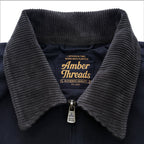 アパレルブランドAmber Threads(アンバースレッズ)のジャケット 襟コーデュロイ コットンキャンバス、3シーズン着まわせる万能アウター。襟元。