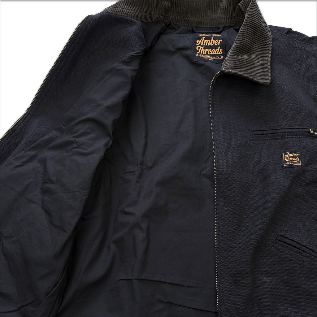 アパレルブランドAmber Threads(アンバースレッズ)のジャケット 襟コーデュロイ コットンキャンバス、3シーズン着まわせる万能アウター。見返し。