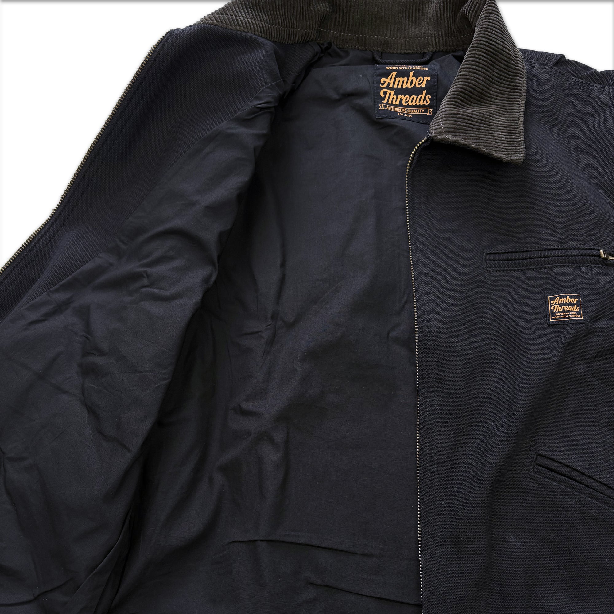 アパレルブランドAmber Threads(アンバースレッズ)のジャケット 襟コーデュロイ コットンキャンバス、3シーズン着まわせる万能アウター。見返し。