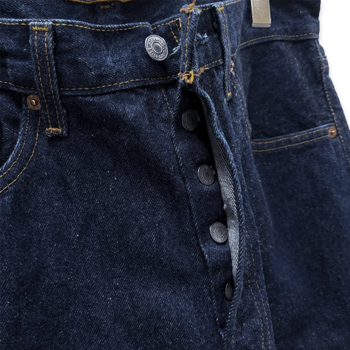 【古着】 Levi’s リーバイス 501 USA製 W32 L32 リジッド ボタンフライ デニムパンツ